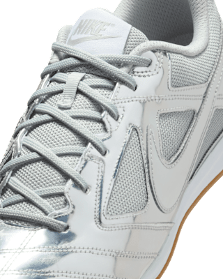 imgi_74_NIKE+GATO+LV8